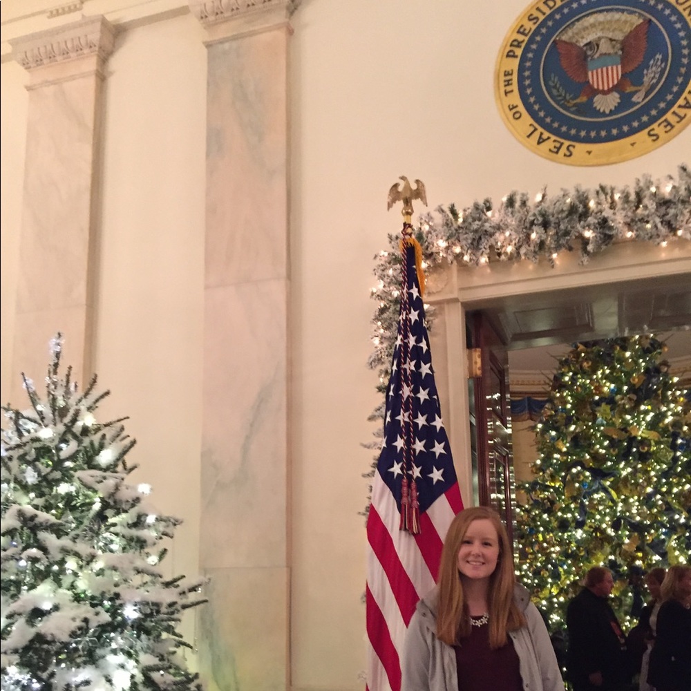 Meet your Posher, Julie